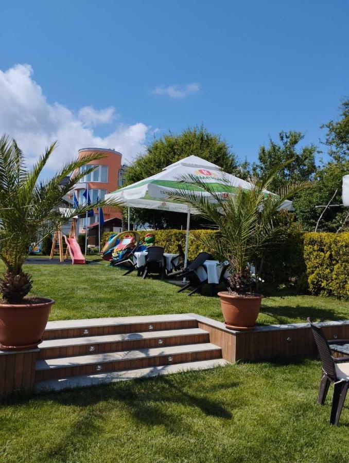 Zafo Hotel Sinemoreț Exterior foto
