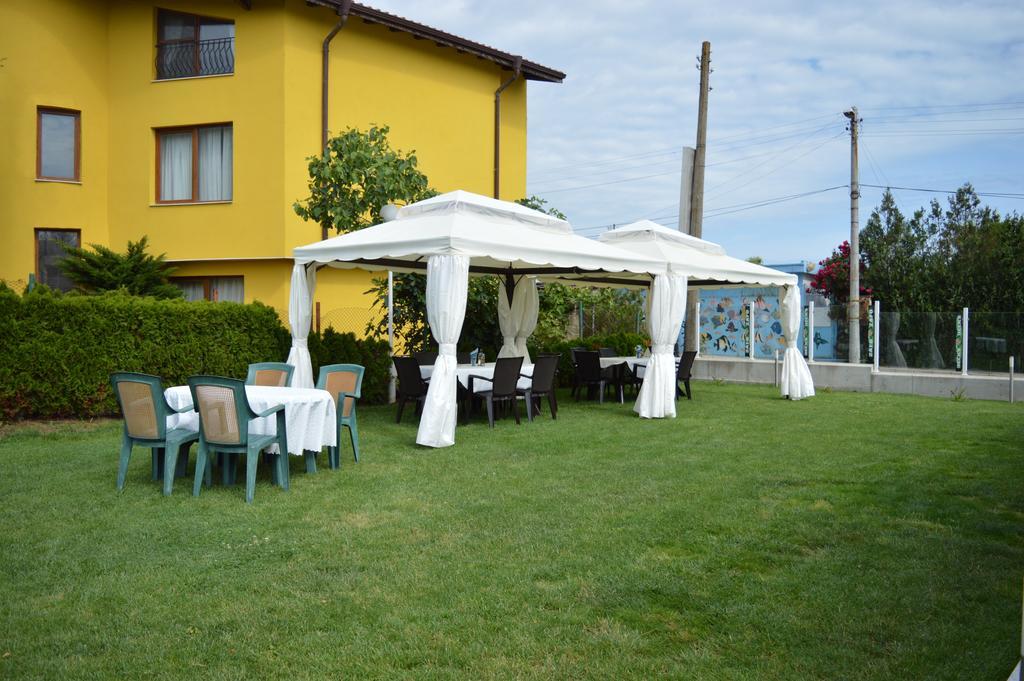 Zafo Hotel Sinemoreț Exterior foto